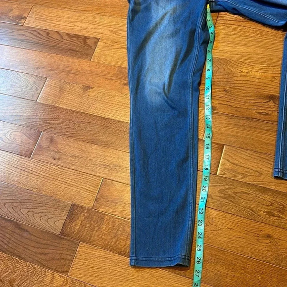 Hue light blue distressed leggings Jeans M - Picture 9 of 13